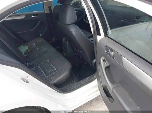 3VWDB7AJ4HM364679 2017 VOLKSWAGEN JETTA - Image 8