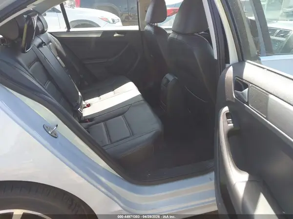3VWDB7AJ4HM370580 2017 VOLKSWAGEN JETTA - Image 8