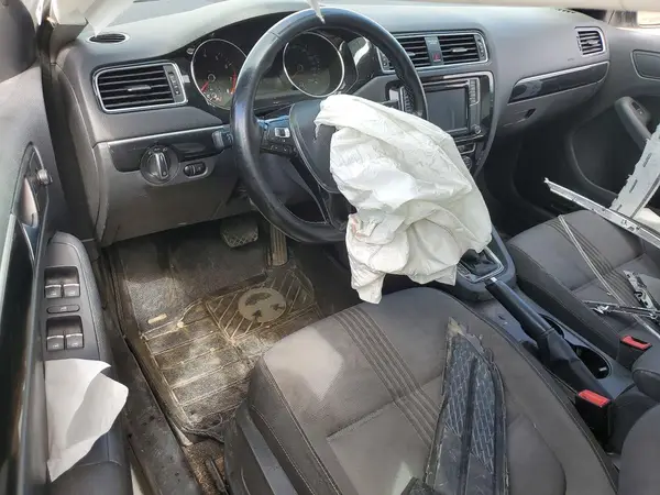 3VWDB7AJ4HM374046 2017 VOLKSWAGEN JETTA - Image 8