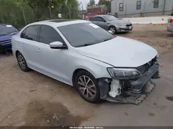 3VWDB7AJ4HM380817 2017 VOLKSWAGEN JETTA