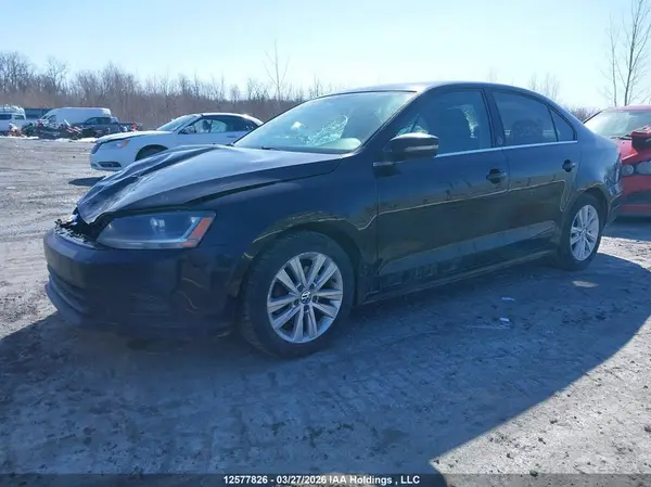 3VWDB7AJ4HM380932 2017 VOLKSWAGEN JETTA - Image 2