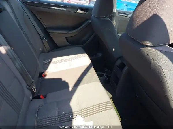 3VWDB7AJ4HM383944 2017 VOLKSWAGEN JETTA - Image 8