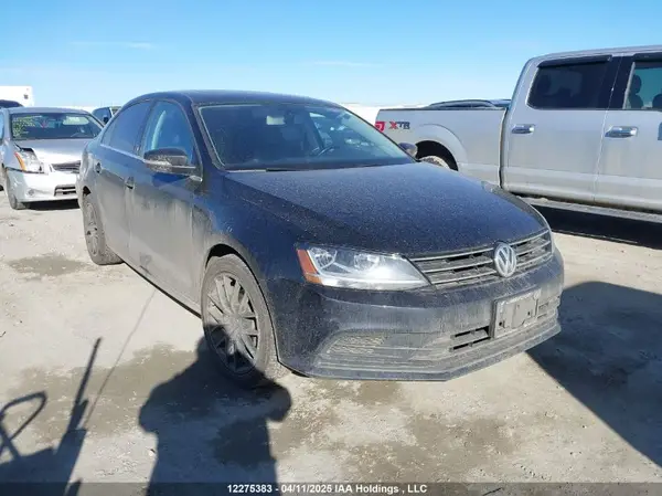 3VWDB7AJ4HM387475 2017 VOLKSWAGEN JETTA - Image 1