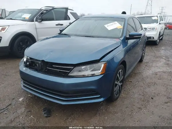 3VWDB7AJ4HM387539 2017 VOLKSWAGEN JETTA - Image 2