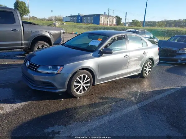 3VWDB7AJ4HM388514 2017 VOLKSWAGEN JETTA - Image 2