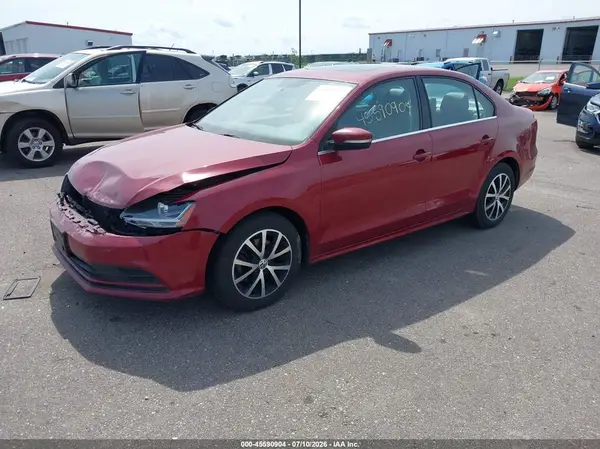3VWDB7AJ4HM390215 2017 VOLKSWAGEN JETTA - Image 2
