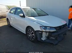 3VWDB7AJ4HM395852 2017 VOLKSWAGEN JETTA