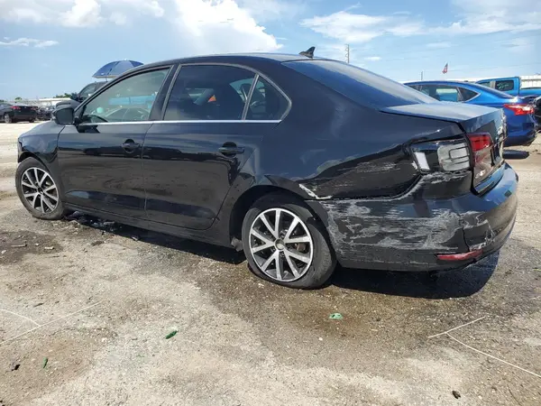 3VWDB7AJ4HM400547 2017 VOLKSWAGEN JETTA - Image 2