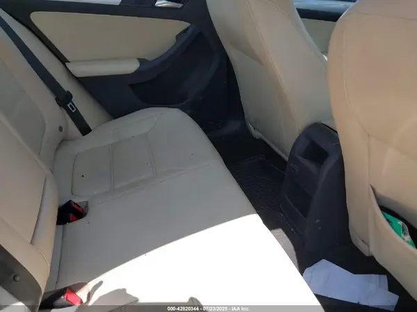 3VWDB7AJ4HM412763 2017 VOLKSWAGEN JETTA - Image 8