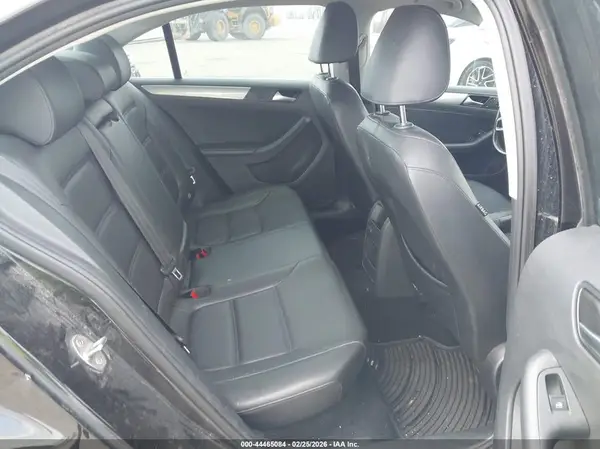 3VWDB7AJ4HM415744 2017 VOLKSWAGEN JETTA - Image 8