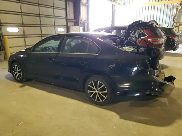 3VWDB7AJ4HM416005 2017 VOLKSWAGEN JETTA - Image 2