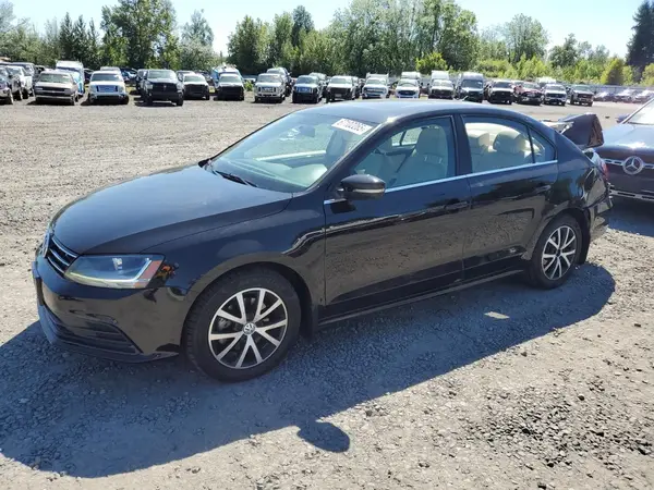 3VWDB7AJ4JM219454 2018 VOLKSWAGEN JETTA - Image 1