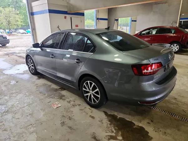 3VWDB7AJ4JM246671 2018 VOLKSWAGEN JETTA - Image 2
