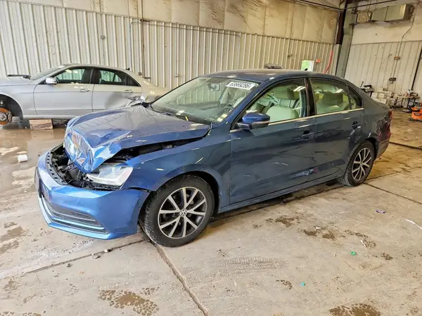 3VWDB7AJ4JM250378 2018 VOLKSWAGEN JETTA - Image 1