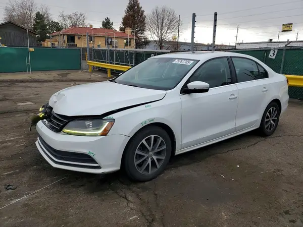 3VWDB7AJ5HM202706 2017 VOLKSWAGEN JETTA - Image 1