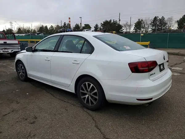 3VWDB7AJ5HM202706 2017 VOLKSWAGEN JETTA - Image 2