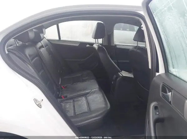 3VWDB7AJ5HM210529 2017 VOLKSWAGEN JETTA - Image 8