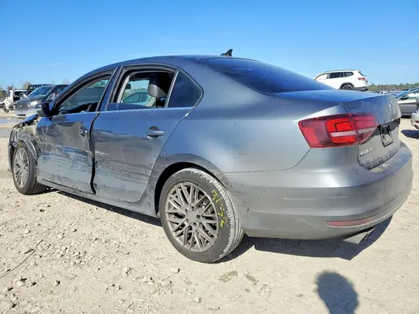 3VWDB7AJ5HM216010 2017 VOLKSWAGEN JETTA - Image 2