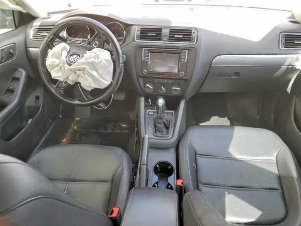3VWDB7AJ5HM221093 2017 VOLKSWAGEN JETTA - Image 8