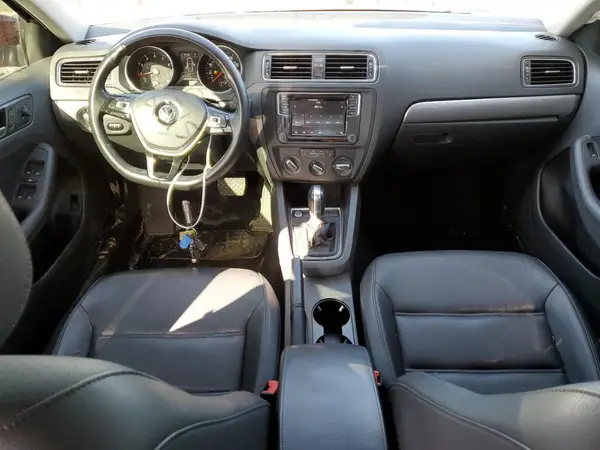3VWDB7AJ5HM222597 2017 VOLKSWAGEN JETTA - Image 8