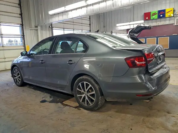 3VWDB7AJ5HM228500 2017 VOLKSWAGEN JETTA - Image 2