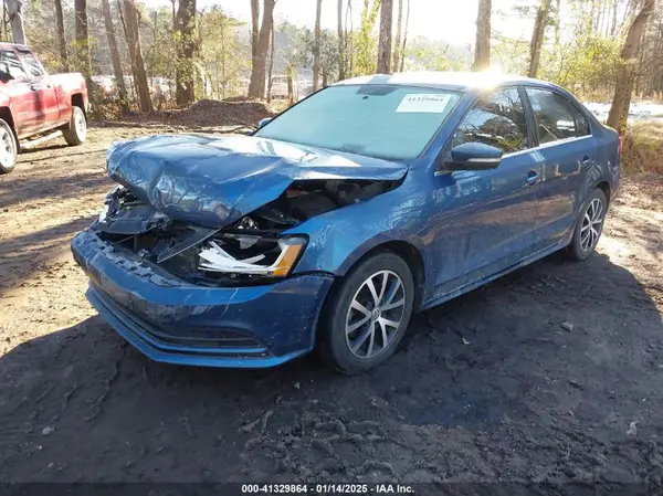 3VWDB7AJ5HM228741 2017 VOLKSWAGEN JETTA - Image 2