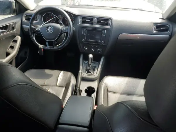 3VWDB7AJ5HM229971 2017 VOLKSWAGEN JETTA - Image 8