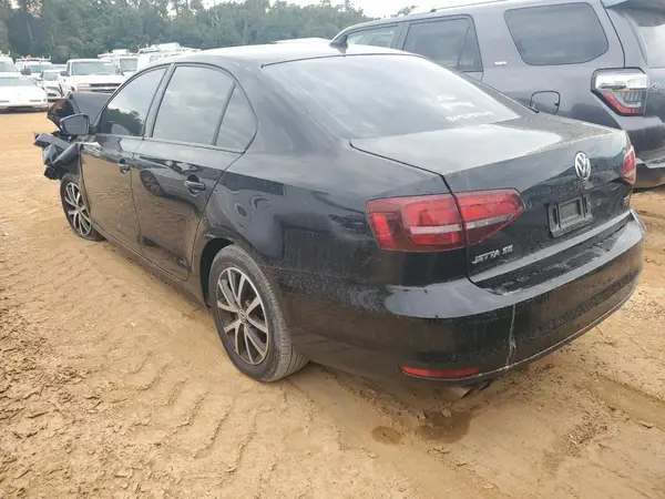 3VWDB7AJ5HM231025 2017 VOLKSWAGEN JETTA - Image 2