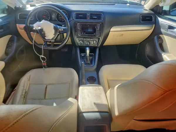 3VWDB7AJ5HM233194 2017 VOLKSWAGEN JETTA - Image 8