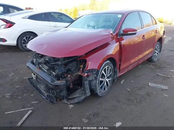 3VWDB7AJ5HM245586 2017 VOLKSWAGEN JETTA - Image 2