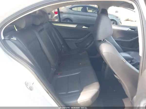 3VWDB7AJ5HM254028 2017 VOLKSWAGEN JETTA - Image 8
