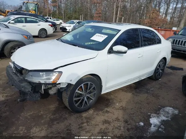 3VWDB7AJ5HM255454 2017 VOLKSWAGEN JETTA - Image 2