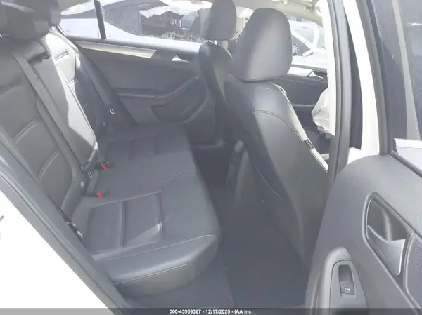 3VWDB7AJ5HM255454 2017 VOLKSWAGEN JETTA - Image 8