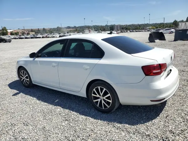 3VWDB7AJ5HM262808 2017 VOLKSWAGEN JETTA - Image 2