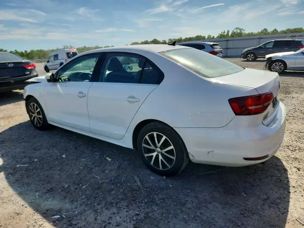 3VWDB7AJ5HM276305 2017 VOLKSWAGEN JETTA - Image 2