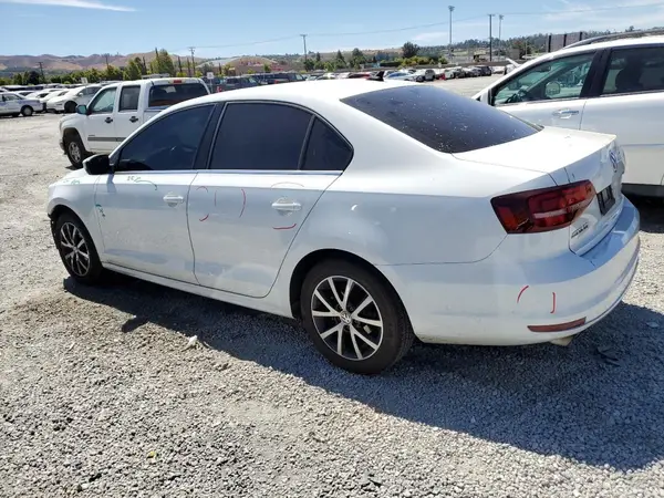 3VWDB7AJ5HM292584 2017 VOLKSWAGEN JETTA - Image 2