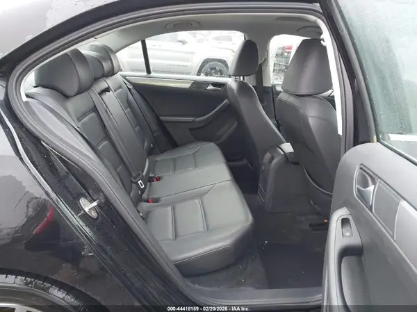 3VWDB7AJ5HM293993 2017 VOLKSWAGEN JETTA - Image 8