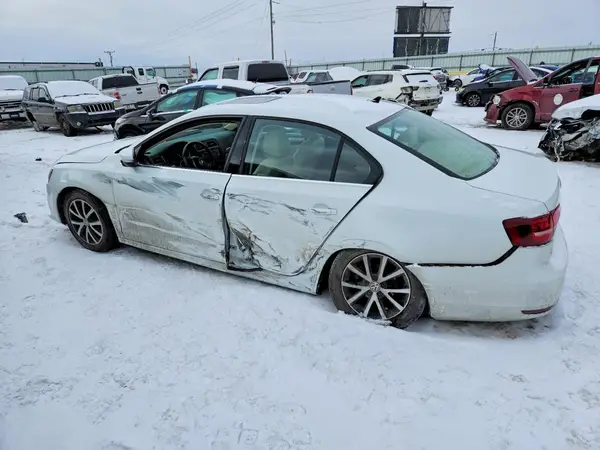 3VWDB7AJ5HM294335 2017 VOLKSWAGEN JETTA - Image 2
