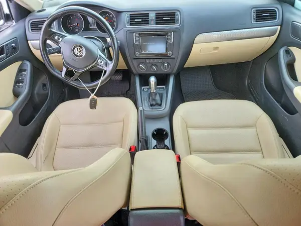 3VWDB7AJ5HM294335 2017 VOLKSWAGEN JETTA - Image 8
