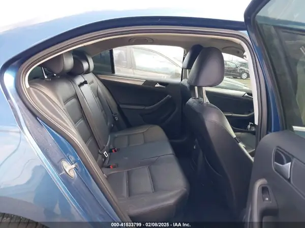 3VWDB7AJ5HM294416 2017 VOLKSWAGEN JETTA - Image 8