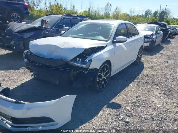 3VWDB7AJ5HM321453 2017 VOLKSWAGEN JETTA - Image 2
