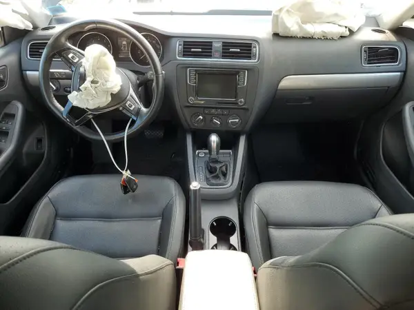 3VWDB7AJ5HM336177 2017 VOLKSWAGEN JETTA - Image 8