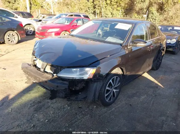 3VWDB7AJ5HM337782 2017 VOLKSWAGEN JETTA - Image 2