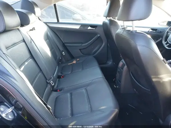 3VWDB7AJ5HM337782 2017 VOLKSWAGEN JETTA - Image 8