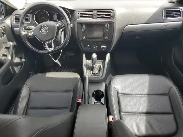3VWDB7AJ5HM357594 2017 VOLKSWAGEN JETTA - Image 8