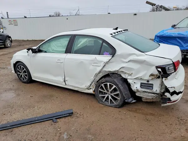 3VWDB7AJ5HM359880 2017 VOLKSWAGEN JETTA - Image 2