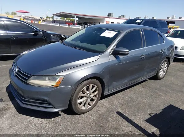 3VWDB7AJ5HM367316 2017 VOLKSWAGEN JETTA - Image 2