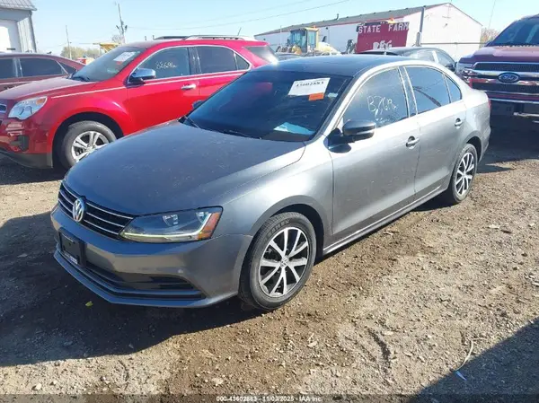 3VWDB7AJ5HM371334 2017 VOLKSWAGEN JETTA - Image 2