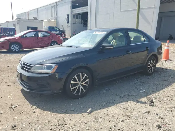 3VWDB7AJ5HM373536 2017 VOLKSWAGEN JETTA - Image 1