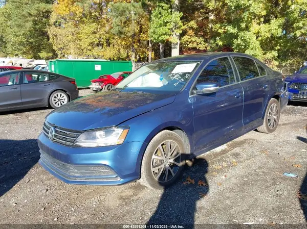 3VWDB7AJ5HM375285 2017 VOLKSWAGEN JETTA - Image 2